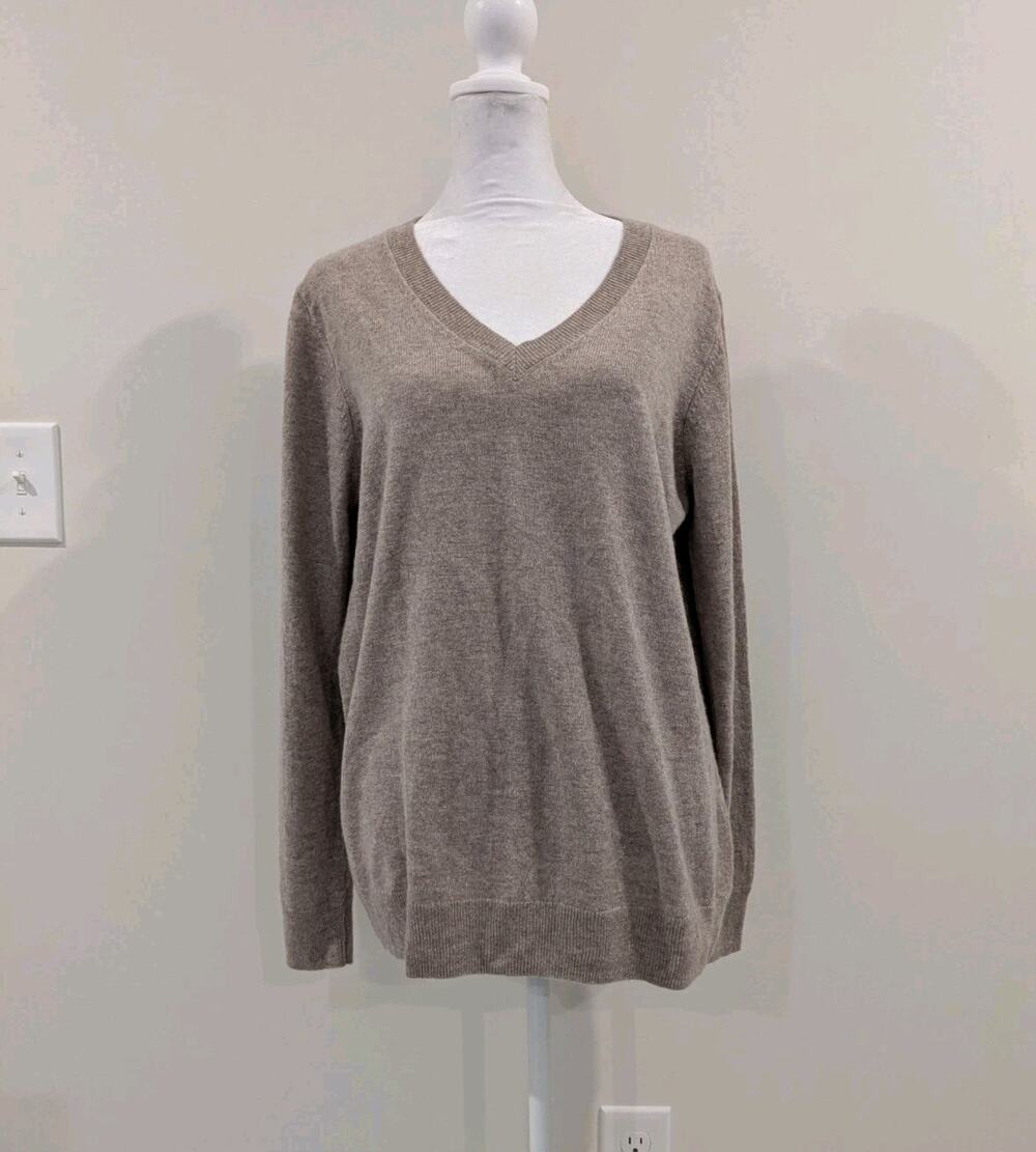 Hilary Radley Cashmere V-Neck Pullover Sweater Womens L Brown Beige Long Sleeve
